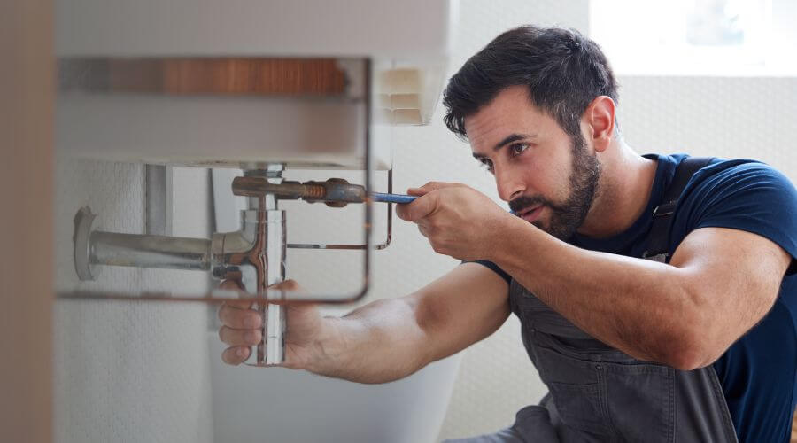 Sink pipe leak repair in Stopover, KY